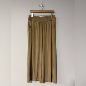 Vuori Villa Wideleg Pant Tan Size XL Inseam 26”